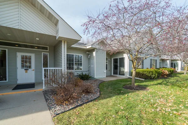 $229,900 | 505 2nd Avenue Southwest, Lonsdale, MN 55046