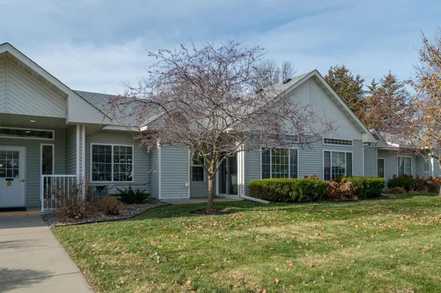 $229,900 | 505 2nd Avenue Southwest, Lonsdale, MN 55046