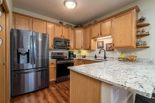 $229,900 | 505 2nd Avenue Southwest, Lonsdale, MN 55046