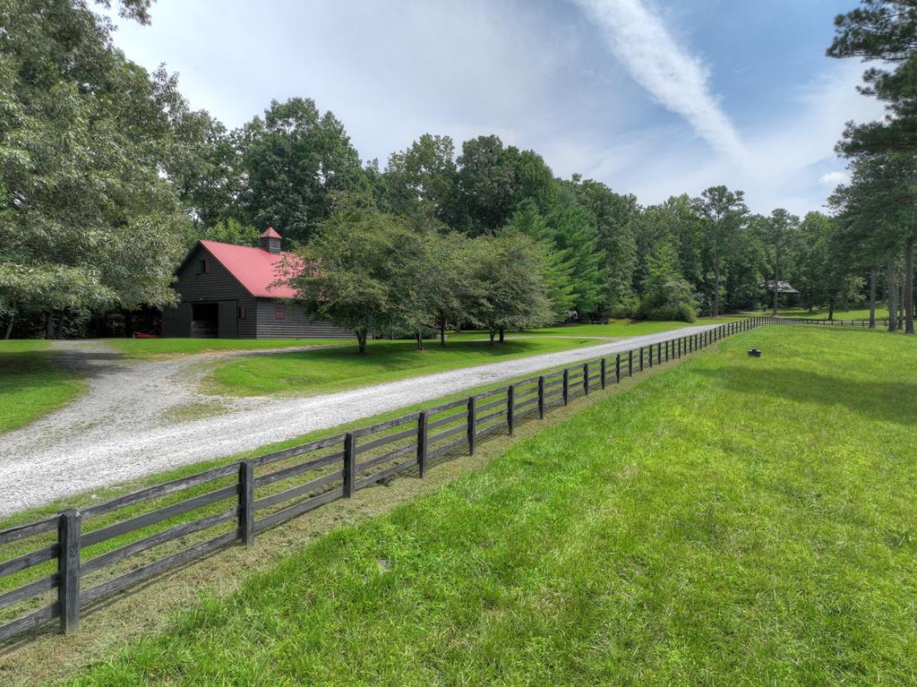 27 R Tanager Trail Ellijay, GA 30536 - Photo 29 of 60 Horse Barn