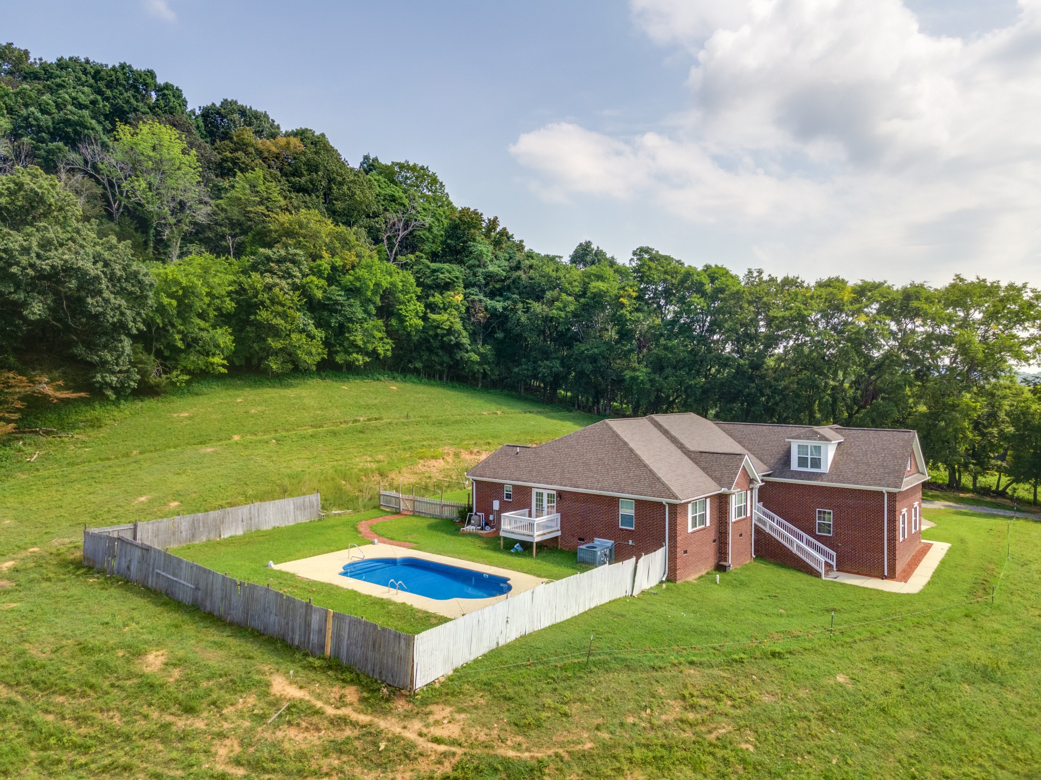 1660 Brown Shop Road Petersburg, TN 37144 - Photo 1 of 70 Gallery Image 1