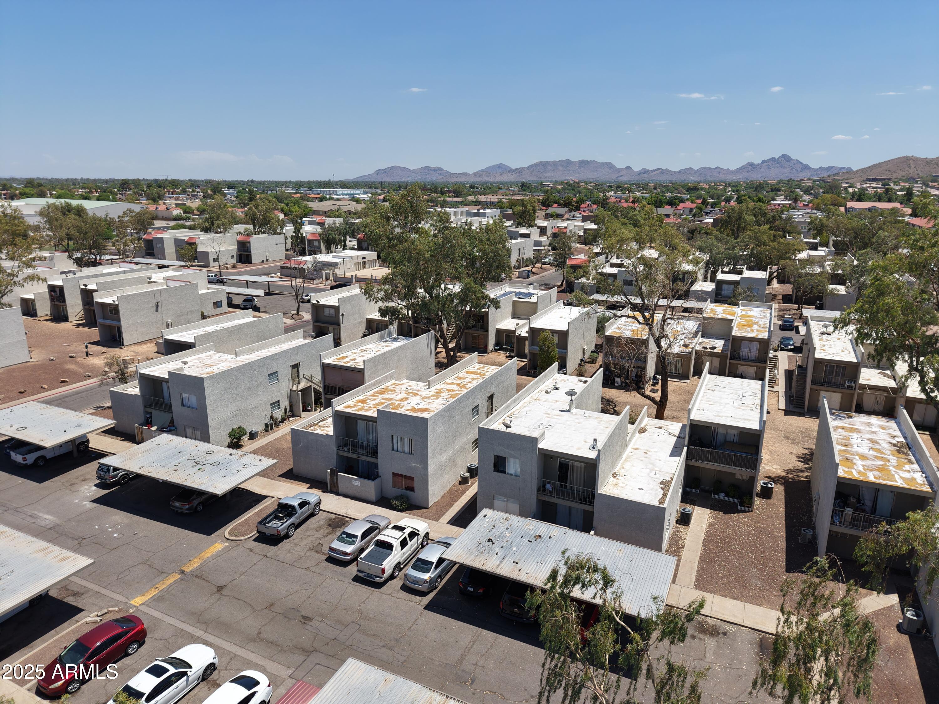 2813 East Monte Cristo Avenue Phoenix, AZ 85032 - Photo 3 of 26 a view of city