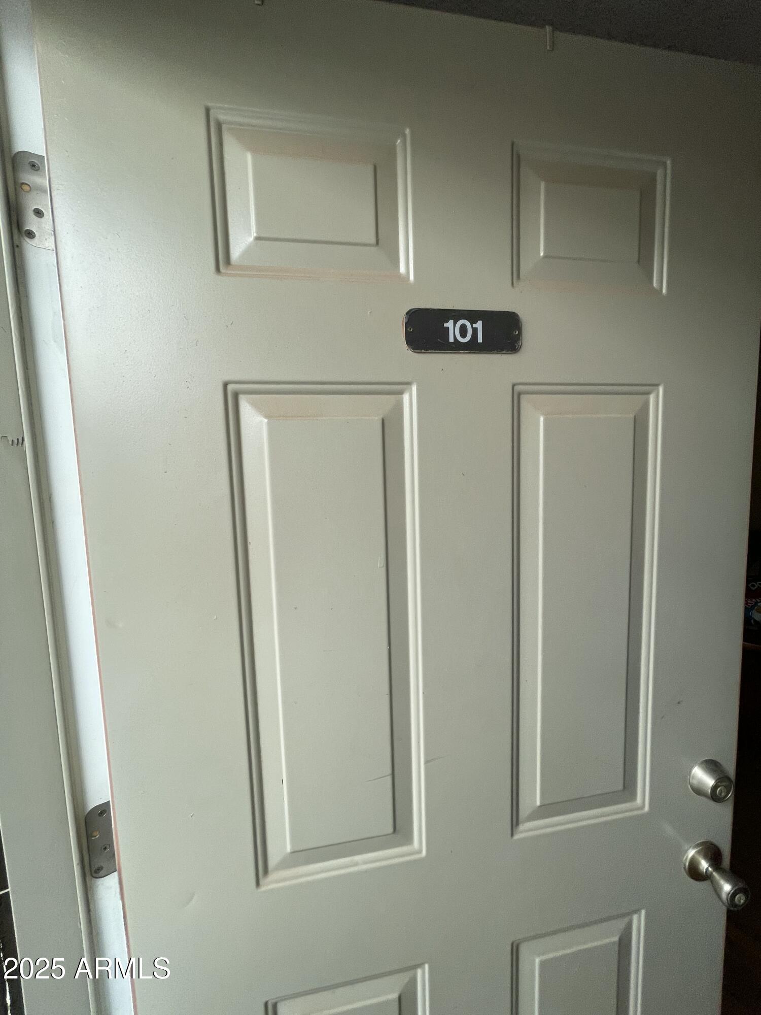 2813 East Monte Cristo Avenue Phoenix, AZ 85032 - Photo 7 of 26 a view of walk in closet