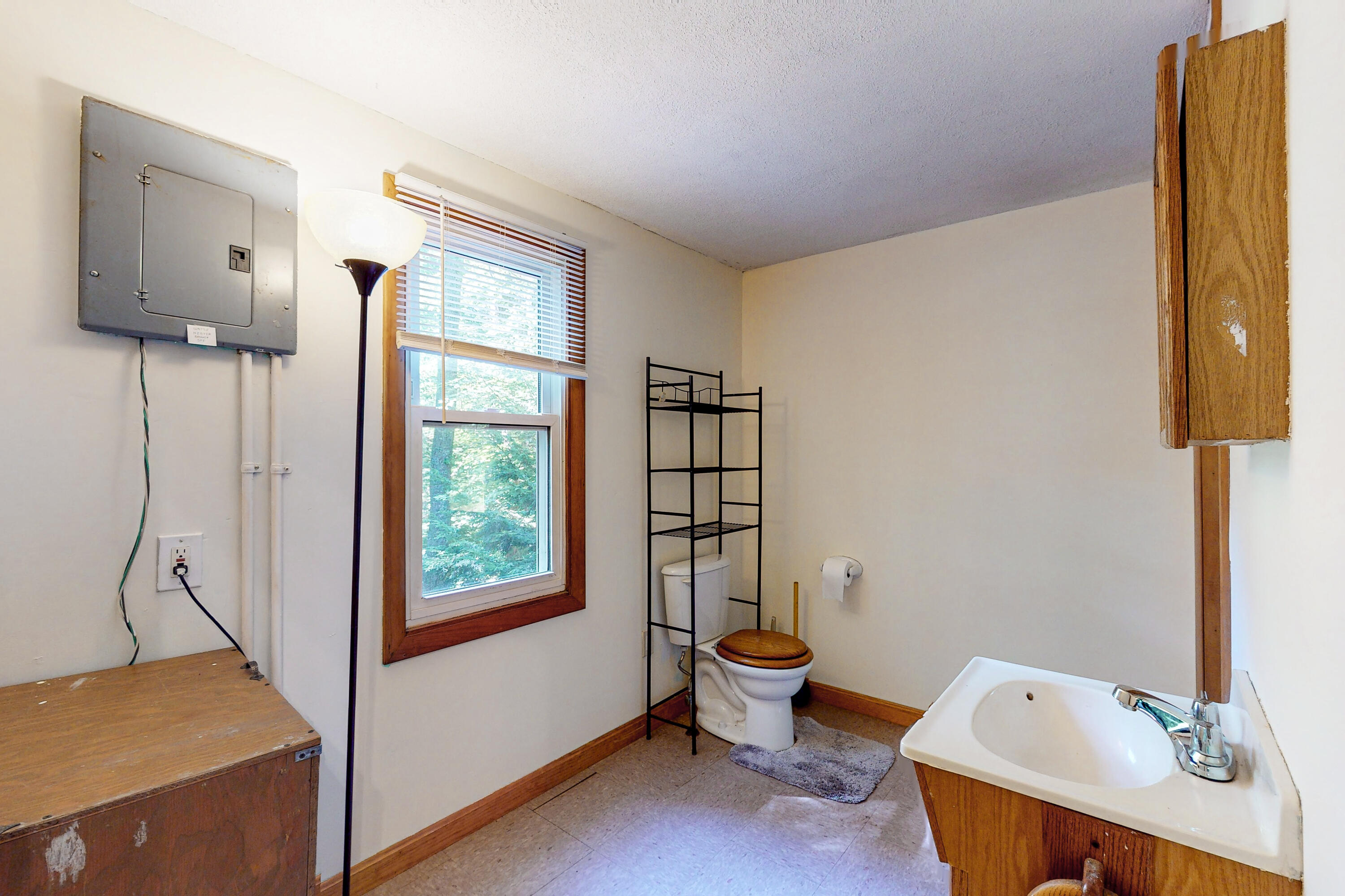 62 O'Connor Road Casco, ME 04015 - Photo 16 of 37 62 O'Connor Rd_116