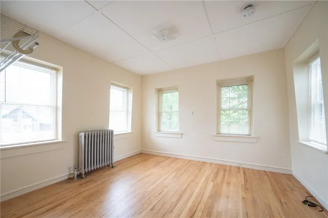 $975,000 | 10 Hendricks Street, South Kingstown, RI 02879