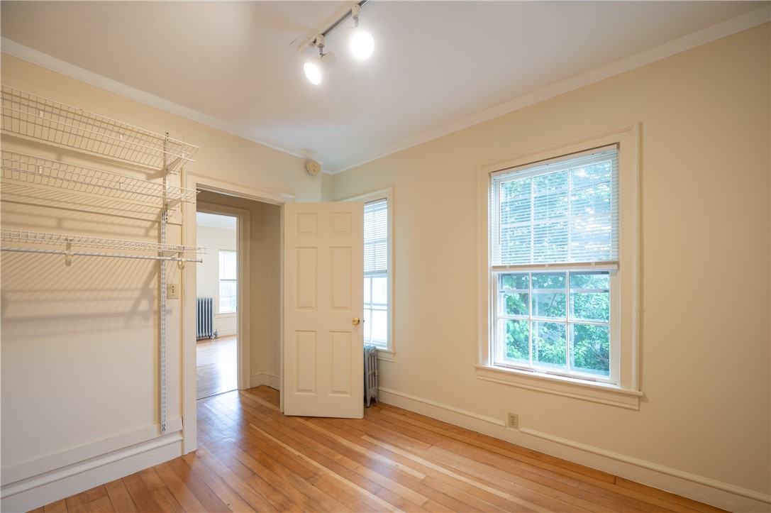 10 Hendricks Street South Kingstown, RI 02879 - Photo 6 of 49