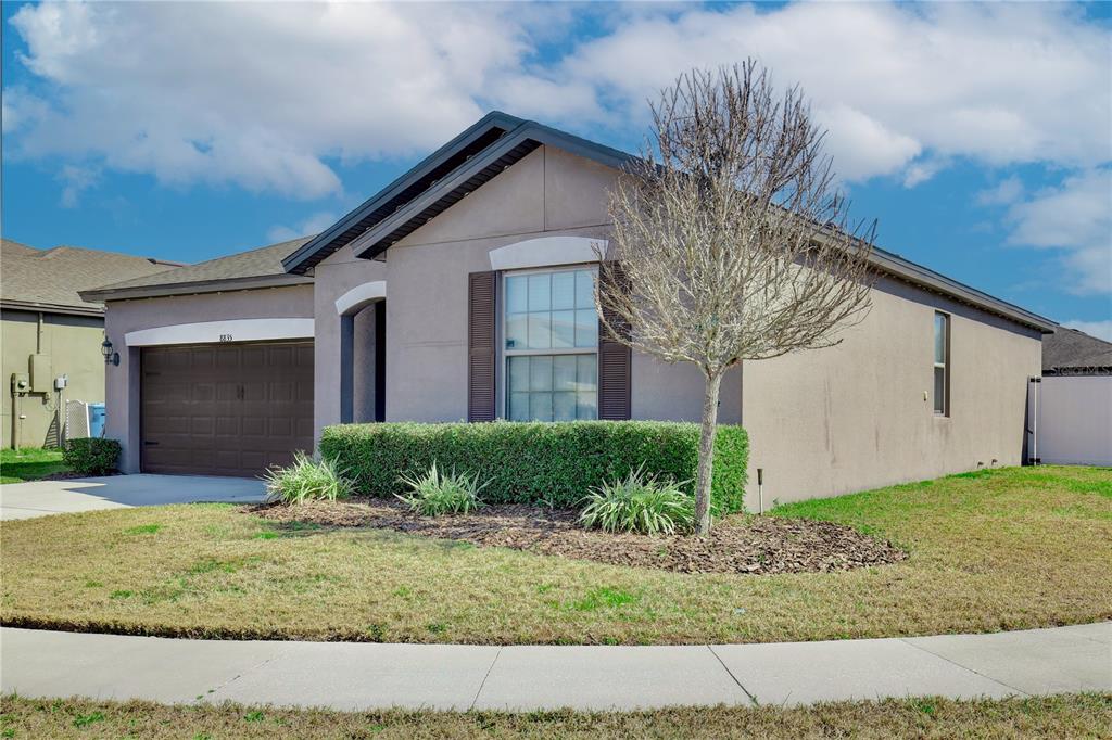 8835 Conway Road Polk City, FL 33868 - Photo 3 of 41