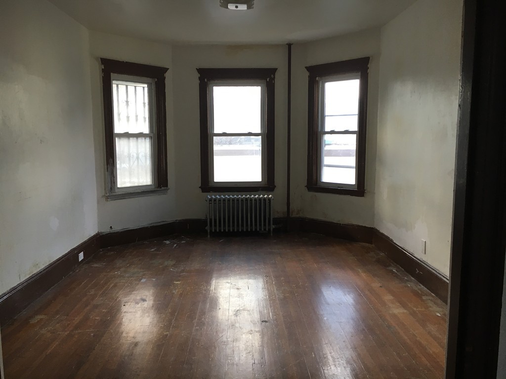 98 Topliff Street Boston, MA 02122 - Photo 3 of 18