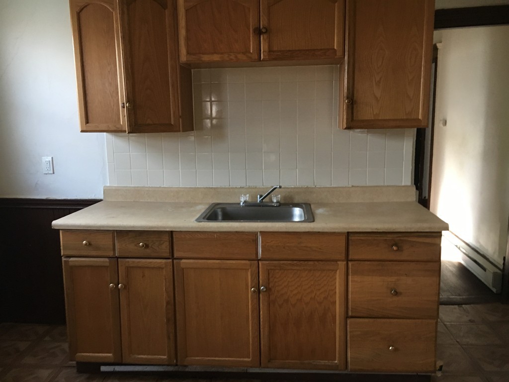 98 Topliff Street Boston, MA 02122 - Photo 4 of 18