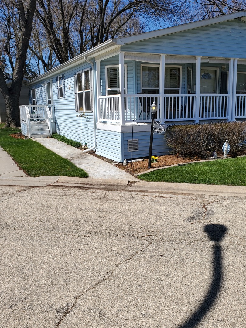 204 Melbrooke Road Elgin, IL 60123 - Photo 16 of 17