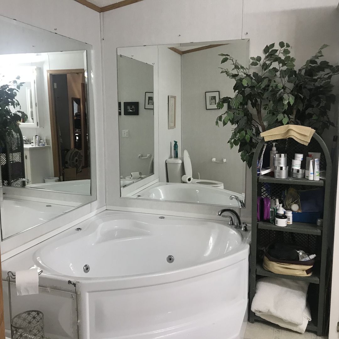 204 Melbrooke Road Elgin, IL 60123 - Photo 6 of 17