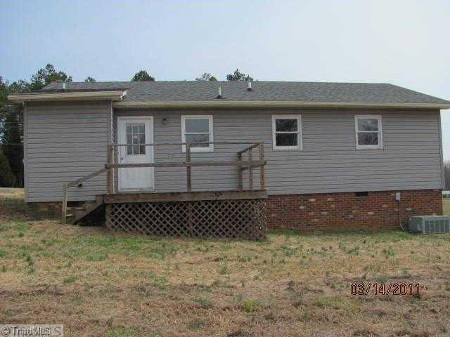 570 Simerson Road Lexington, NC 27295 - Photo 2 of 8 Exterior Back.