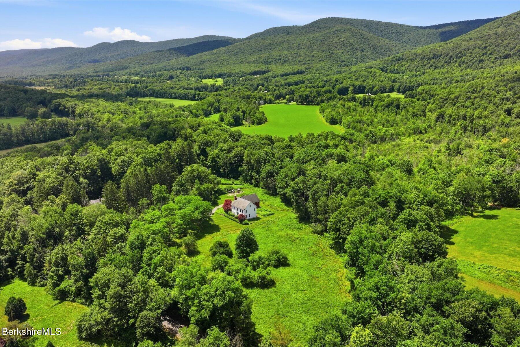 365 Oblong Road Williamstown, MA 01267 - Photo 58 of 76 58-DJI_20260724125506_0142_D