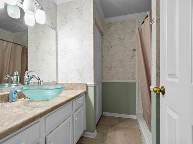 $259,900 | 5140 Coventry Lane, Fort Wayne, IN 46804