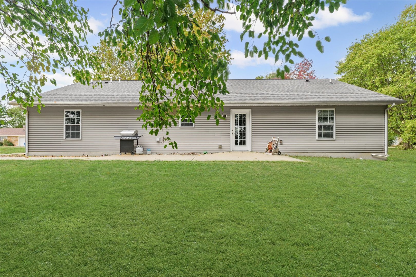 601 Curtis Road Ogden, IL 61859 - Photo 27 of 29 a view of a house with a backyard