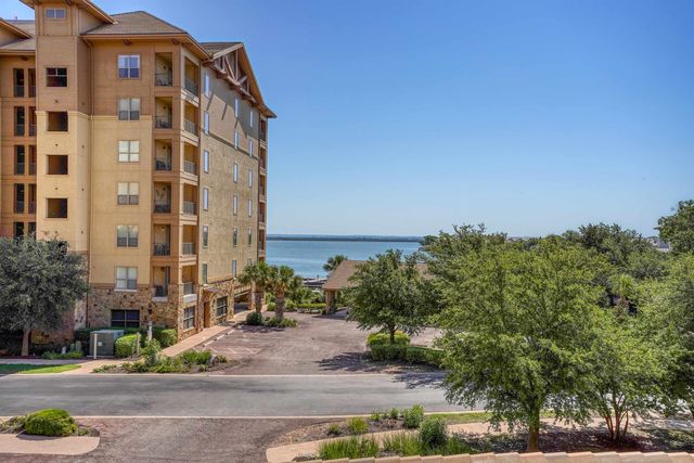 $694,000 | 101 West Bank, Unit 22, Horseshoe Bay, TX 78657