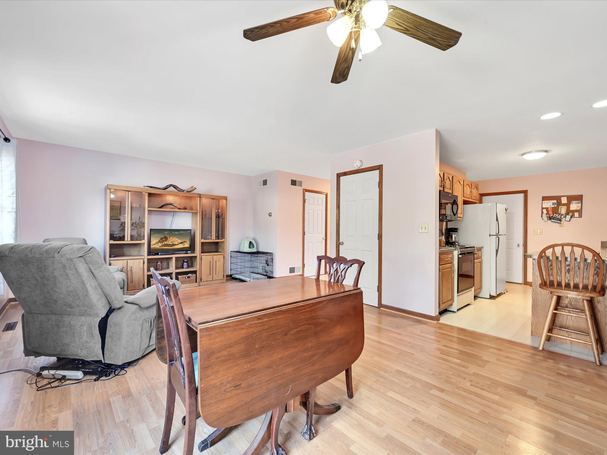 2233 Ionoff Road Harrisburg, PA 17110 - Photo 8 of 26 Gallery Image 8