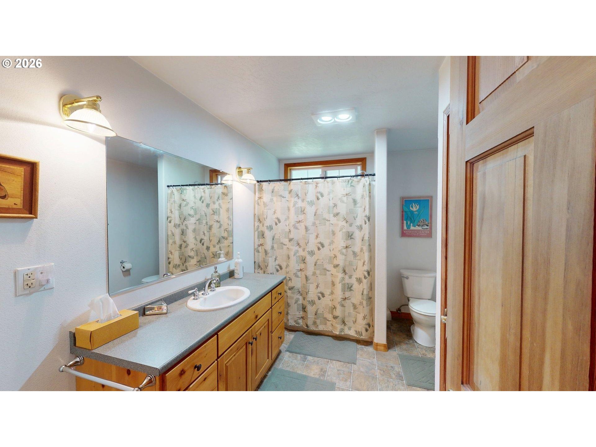 95835 Martin Ranch Road Brookings, OR 97415 - Photo 23 of 43 Bathroom