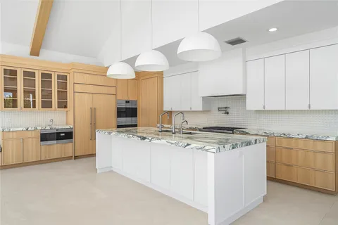 $4,950,000 | 8 Leeward Circle, Jupiter, FL 33469