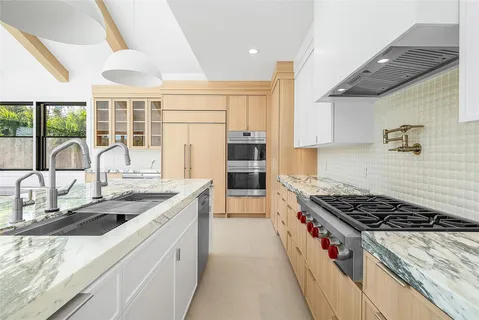 $4,950,000 | 8 Leeward Circle, Jupiter, FL 33469