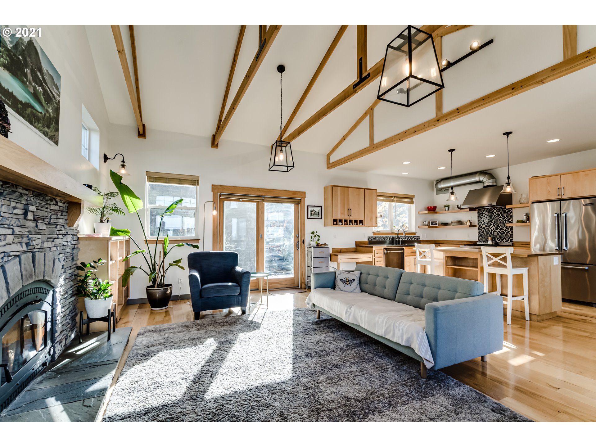 3605 Snowberry Road Eugene, OR 97403 - Photo 17 of 32 Gallery Image 17