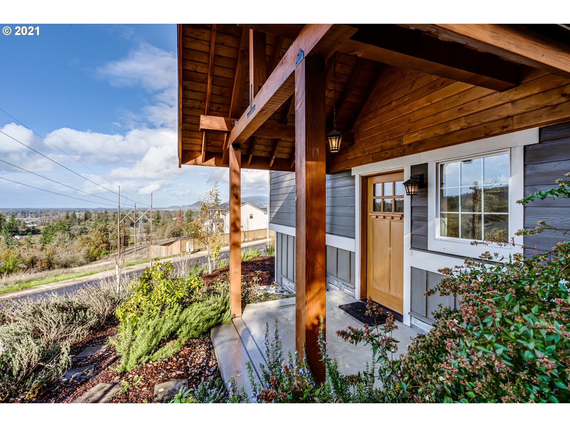 3605 Snowberry Road Eugene, OR 97403 - Photo 6 of 32 Gallery Image 6