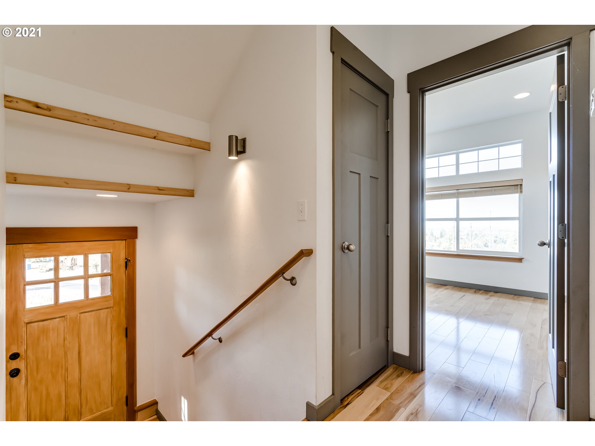 3605 Snowberry Road Eugene, OR 97403 - Photo 8 of 32 Gallery Image 8