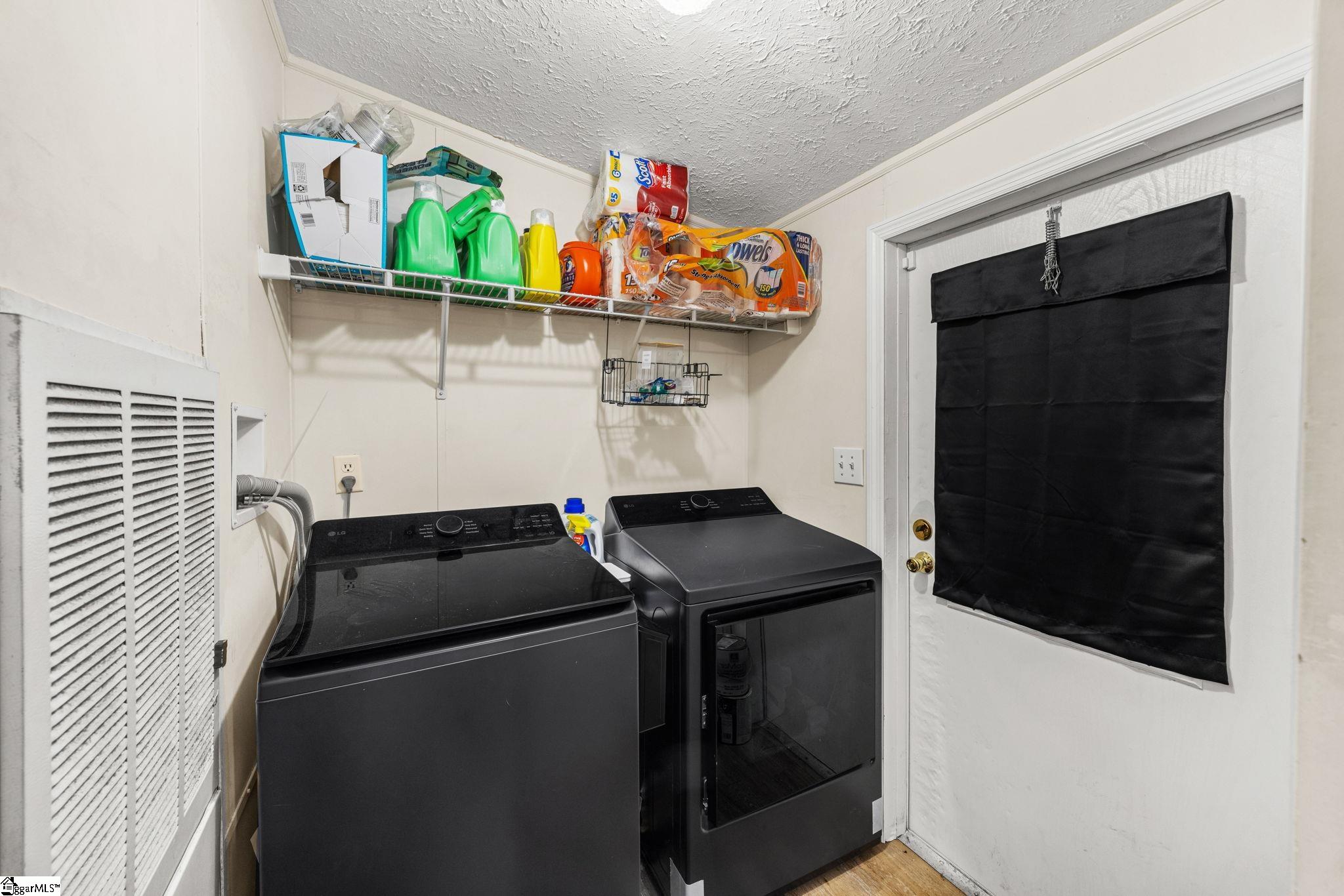 208 Tyler Court Easley, SC 29642 - Photo 14 of 26