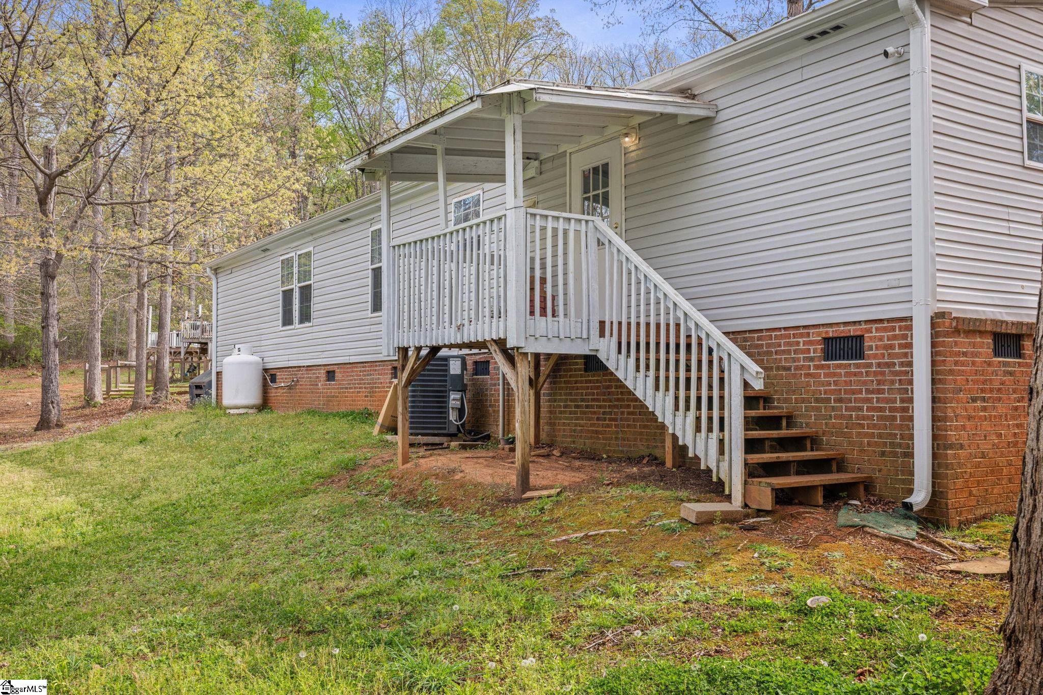 208 Tyler Court Easley, SC 29642 - Photo 20 of 26