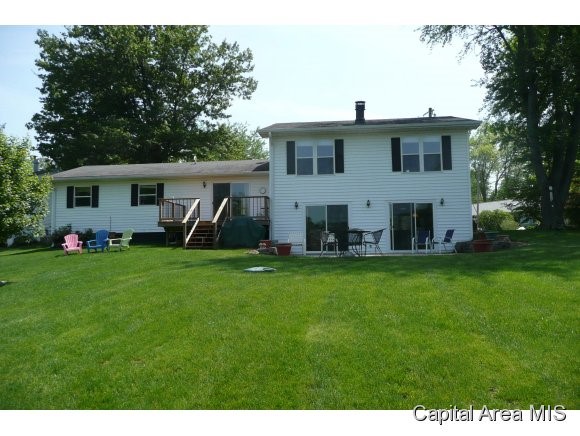 745 Persimmon Road Petersburg, IL 62675 - Photo 15 of 16 Gallery Image 15