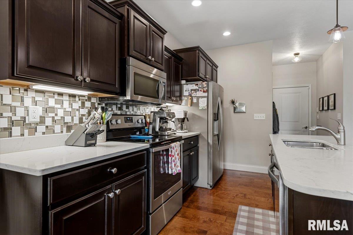 3204 Grassmere Drive Springfield, IL 62711 - Photo 15 of 43