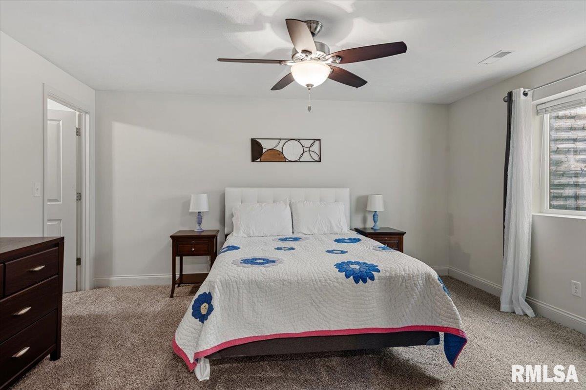 3204 Grassmere Drive Springfield, IL 62711 - Photo 35 of 43