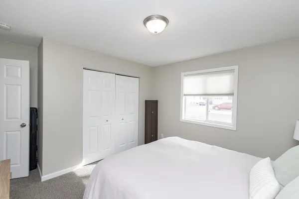 $285,000 | 505 4th Street East, Horace, ND 58047