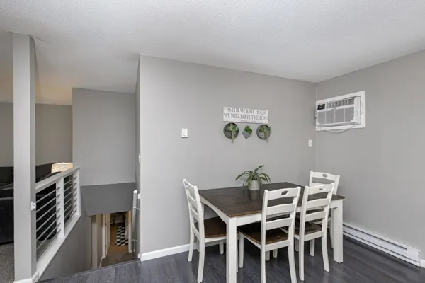 $285,000 | 505 4th Street East, Horace, ND 58047