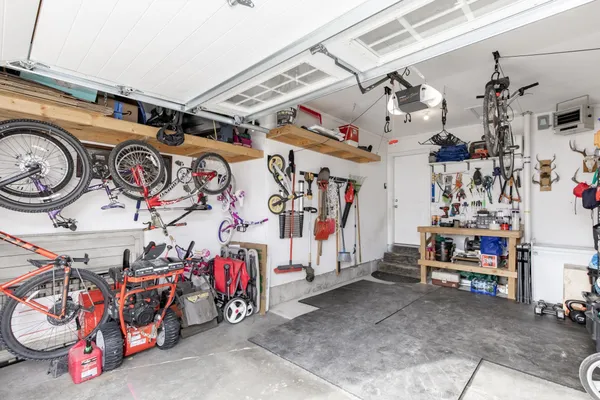 $285,000 | 505 4th Street East, Horace, ND 58047