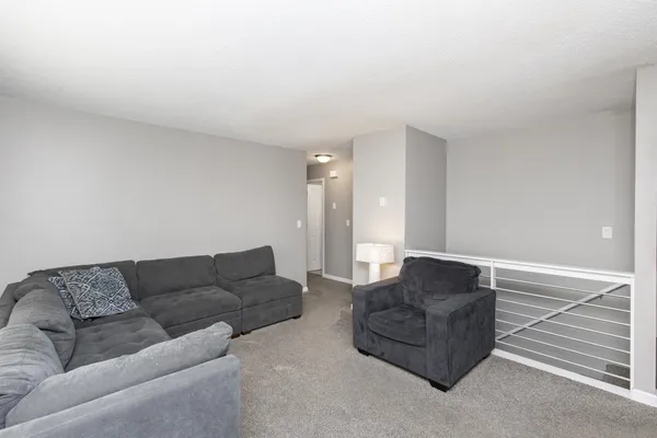 $285,000 | 505 4th Street East, Horace, ND 58047