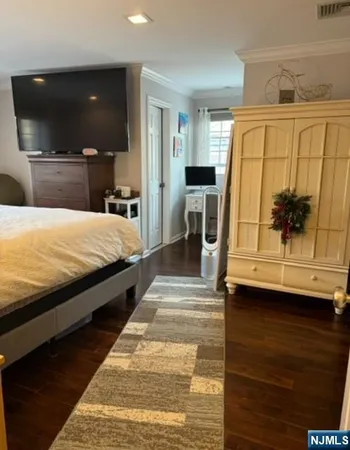 $3,800 | 11 South Maple Avenue, Unit 11B, Park Ridge, NJ 07656