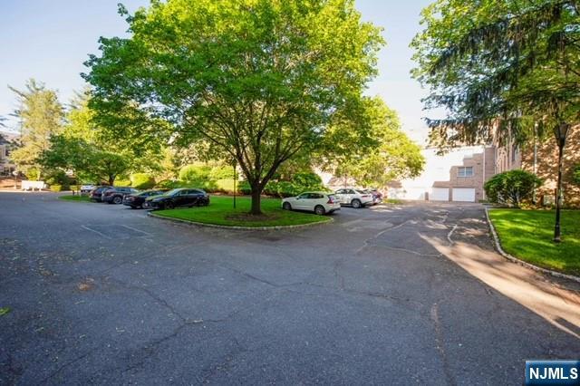 11 South Maple Avenue, Unit 11B Park Ridge, NJ 07656 - Photo 17 of 19