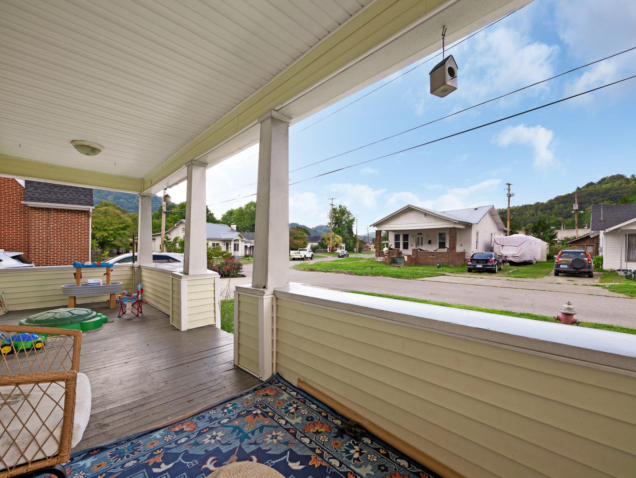 516 Riverside Drive Prestonsburg, KY 41653 - Photo 4 of 39 18-web-or-mls-riverside (6 of 54)