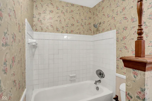 $374,000 | 10020 Holaday Drive West, Carmel, IN 46032