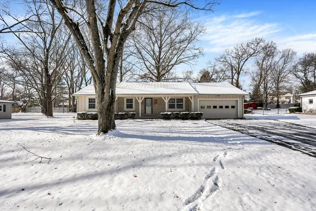 $374,000 | 10020 Holaday Drive West, Carmel, IN 46032