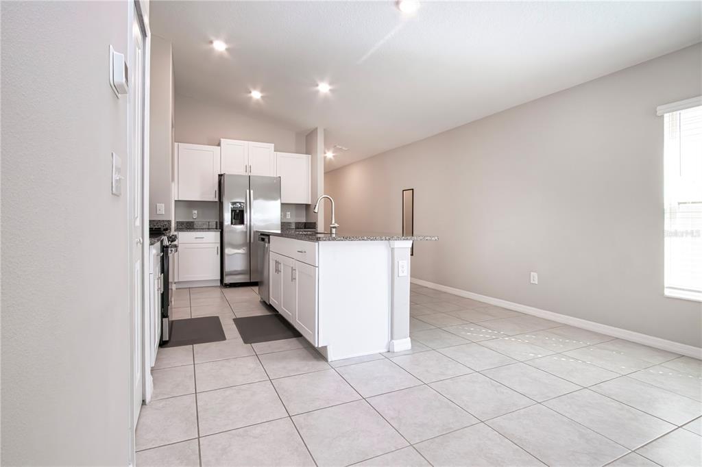 9437 Lemon Drop Loop Sun City Center, FL 33573 - Photo 26 of 86