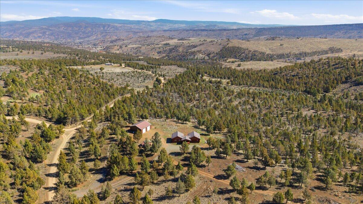 19554 Osprey Road Prineville, OR 97754 - Photo 39 of 42 main home parcel is right of road in photo