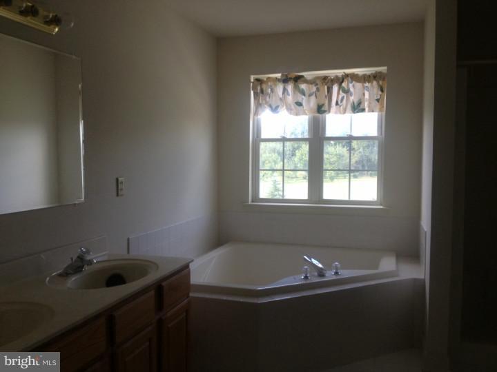 847 Kulp Road Harleysville, PA 19438 - Photo 3 of 6 Gallery Image 3