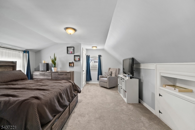 779 Hemlock Road Union, NJ 07083 - Photo 17 of 23