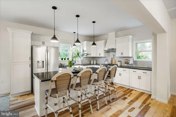 $899,000 | 104 East Haven Court, Charlottesville, VA 22911