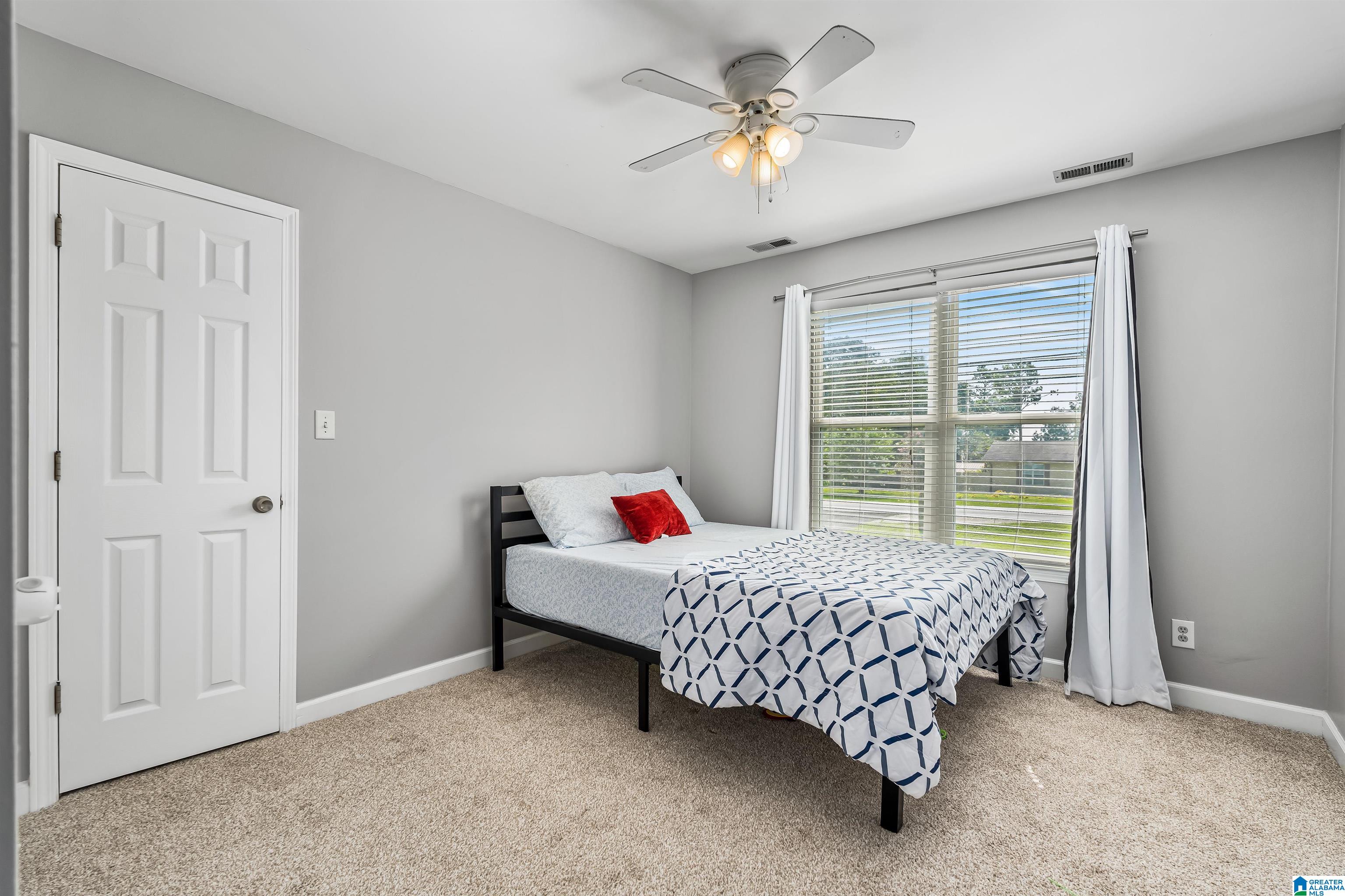 3972 South Shades Crest Road Birmingham, AL 35244 - Photo 24 of 37
