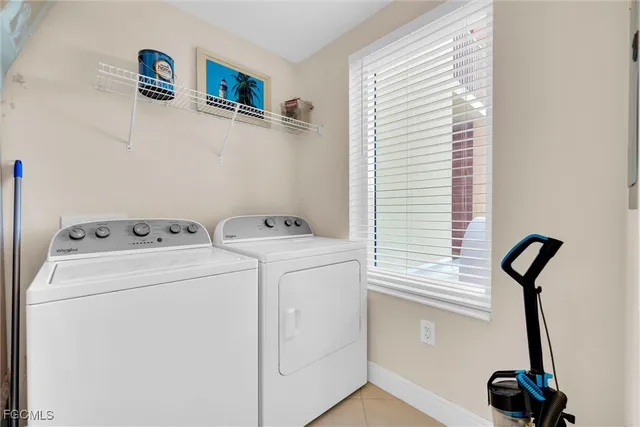 $284,900 | 2745 First Street, Unit 405, Fort Myers, FL 33916