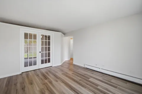 $185,000 | 330 North Carter Street, Unit 103, Palatine, IL 60067