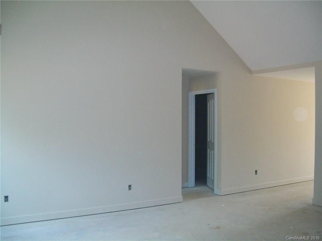 1339 State Rd S-46-996 York, SC 29745 - Photo 3 of 15